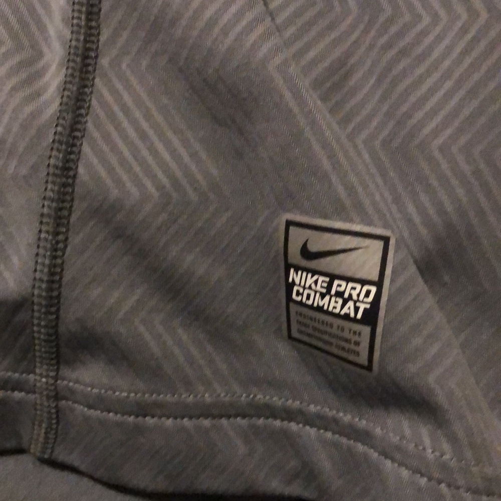 Nike Pro Dri-Fit - Picture 4 of 6